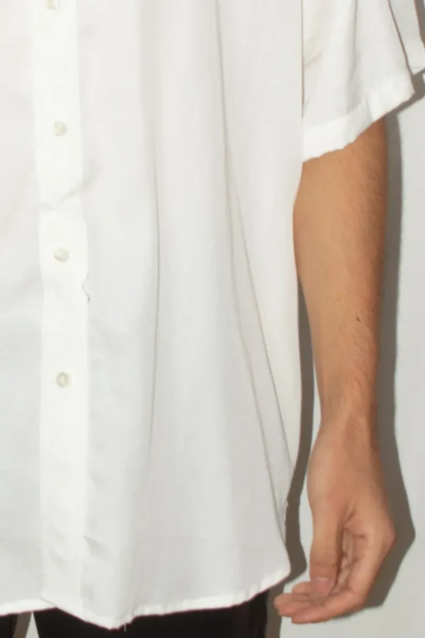 camisa blanca