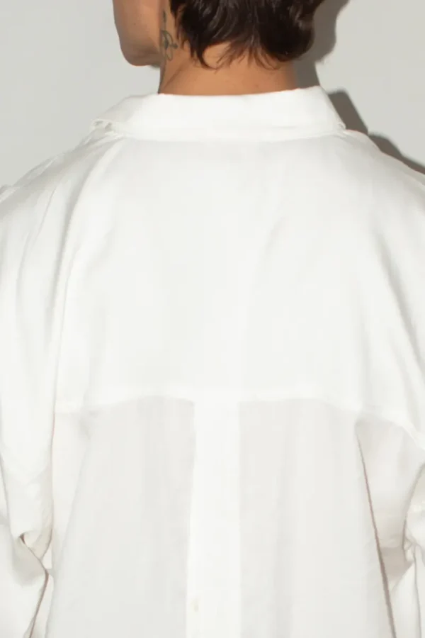 camisa blanca